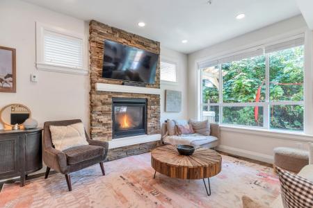 47042 MACFARLANE PLACE, Chilliwack, Британская Колумбия V2R 0P3, Канада