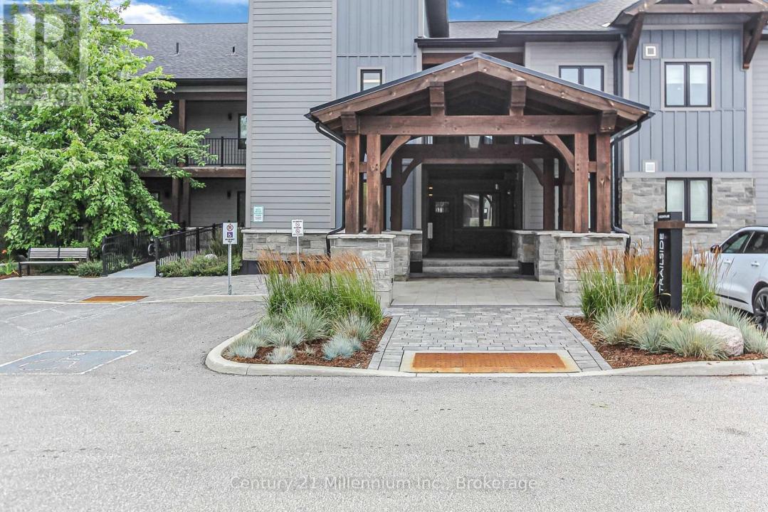 10 BECKWITH LANE, Blue Mountains, Ontario L9Y 0N5, Canada
