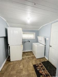 117 4TH STREET E, Meadow Lake, Saskatchewan S9X 1H4, Canadá