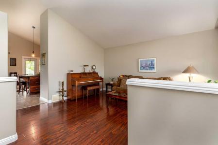 5228 15TH STREET, Lloydminster, Альберта T9V 0Y2, Канада