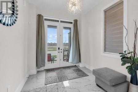 10 TWEEDHILL AVENUE, Caledon, 安大略省 L7C 4K5, 加拿大