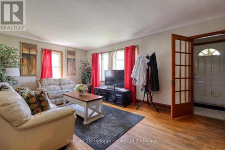 252 FIFTH AVENUE, Woodstock (woodstock - South), Ontario N4S 2G1, Canada