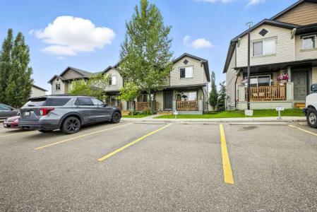 105 DRAKE LANDING COMMON, Okotoks, 阿尔伯塔 T1S 0C9, 加拿大