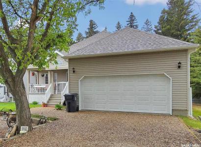 5001 CENTRAL AVENUE, Waldheim, Saskatchewan S0K 4R0, Canada