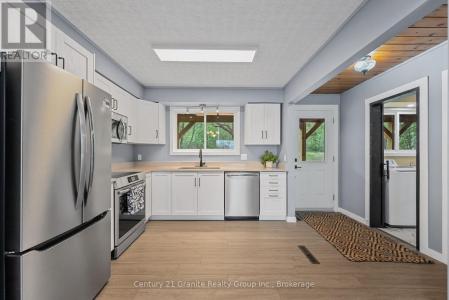 2347 KASHAGAWIGAMOG LAKE ROAD, Minden Hills (minden), Онтарио K0M 2K0, Канада