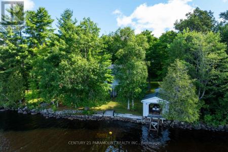 326 CHIKOPI ROAD, Magnetawan (ahmic Harbour), 安大略省 P0A 1P0, 加拿大