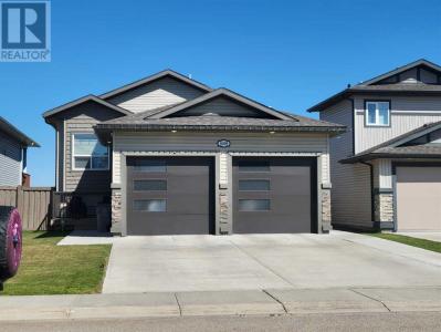 8009 90C STREET, Grande Prairie, 앨버타주 T8X 0P2, 캐나다