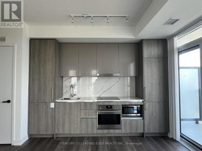 225 COMMERCE STREET, Vaughan (vaughan Corporate Centre), אונטריו L4K 0R1, קנדה 