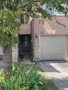 5420 FALLINGBROOK DRIVE, Mississauga, Ontario L5V 2H6, Canada