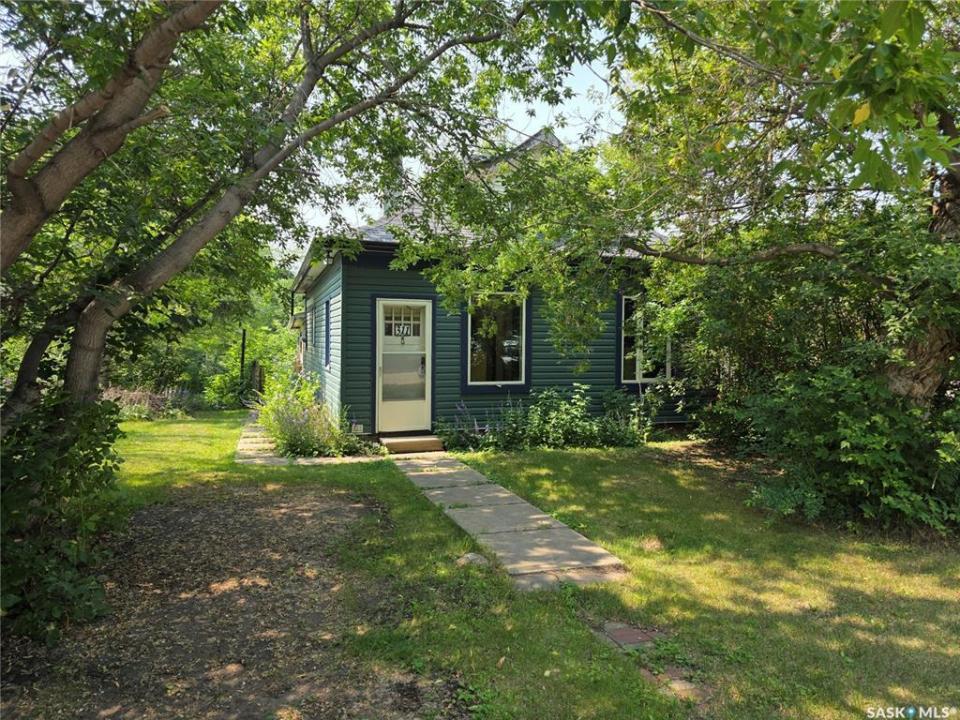 311 5TH STREET E, Wynyard, Saskatchewan S0A 4T0, Kanada