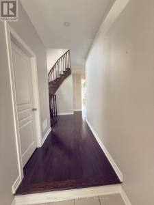 9 BORRELLI DRIVE, Brampton (credit Valley), Онтарио L6Y 5W9, Канада