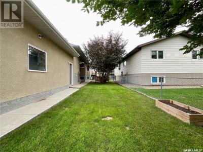 7 HARVEST BAY, Grand Coulee, Saskatchewan S4M 0A3, Canada