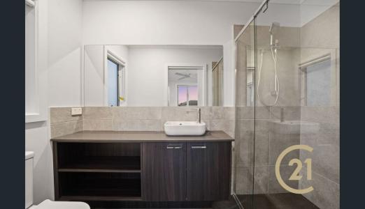 65 Kennedy Drive, Fraser Rise, VIC 3336, Australia
