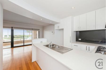 2/51 Breakwater Parade, Mandurah, WA 6210, Australia