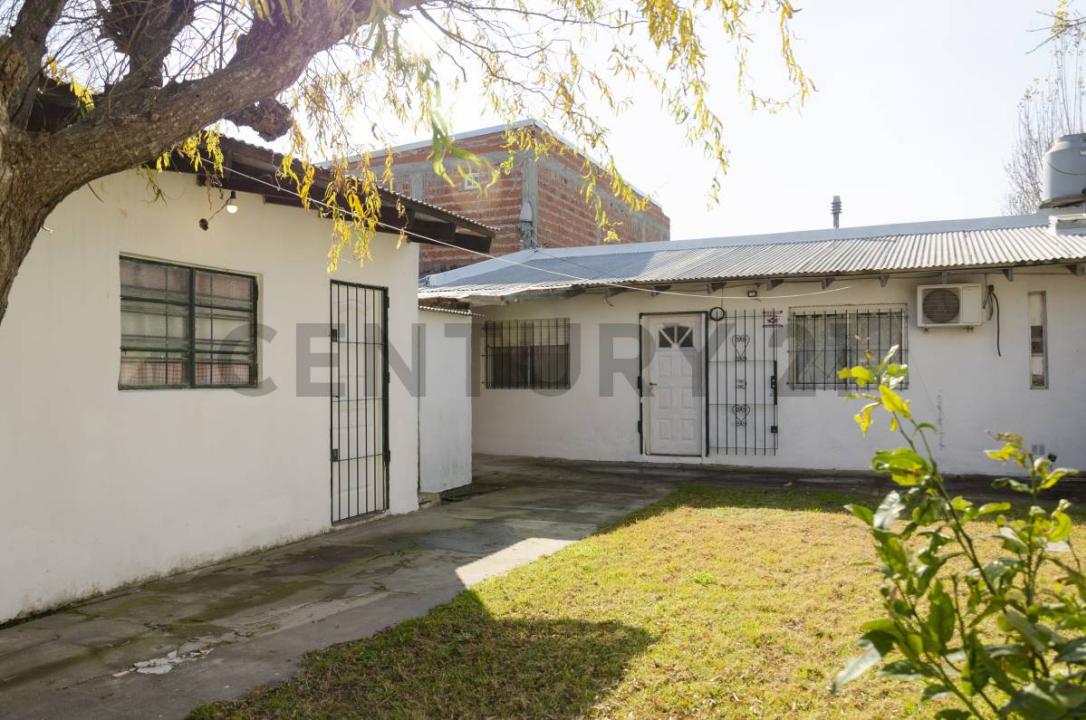 5 entre 504 y 505 , Nueve De Julio, Buenos Aires (fuera De GBA) 1900, Argentinien