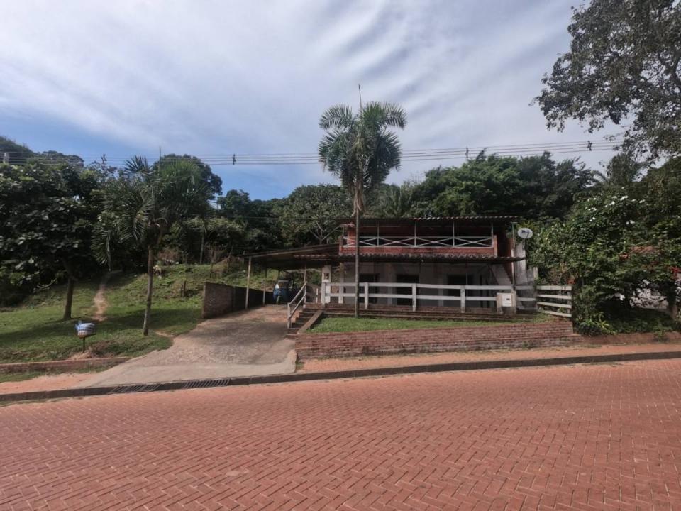 Buena Vista, Sant Cruz Calle Lidio Landivar SN, Norte, Santa Cruz 0000, Bolivia