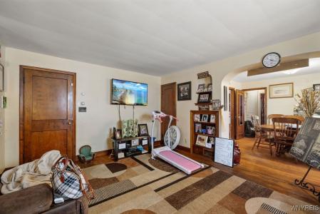1623 Linwood Avenue, Niagara Falls, New York 14305