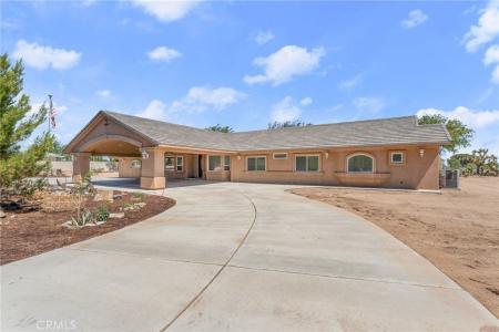 15230 Olive Street, Hesperia, California 92345, USA