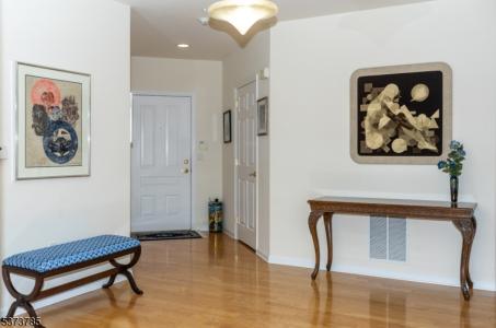 3212 Franklin Ln , 212, Rockaway Twp., NJ 07866-5819, USA
