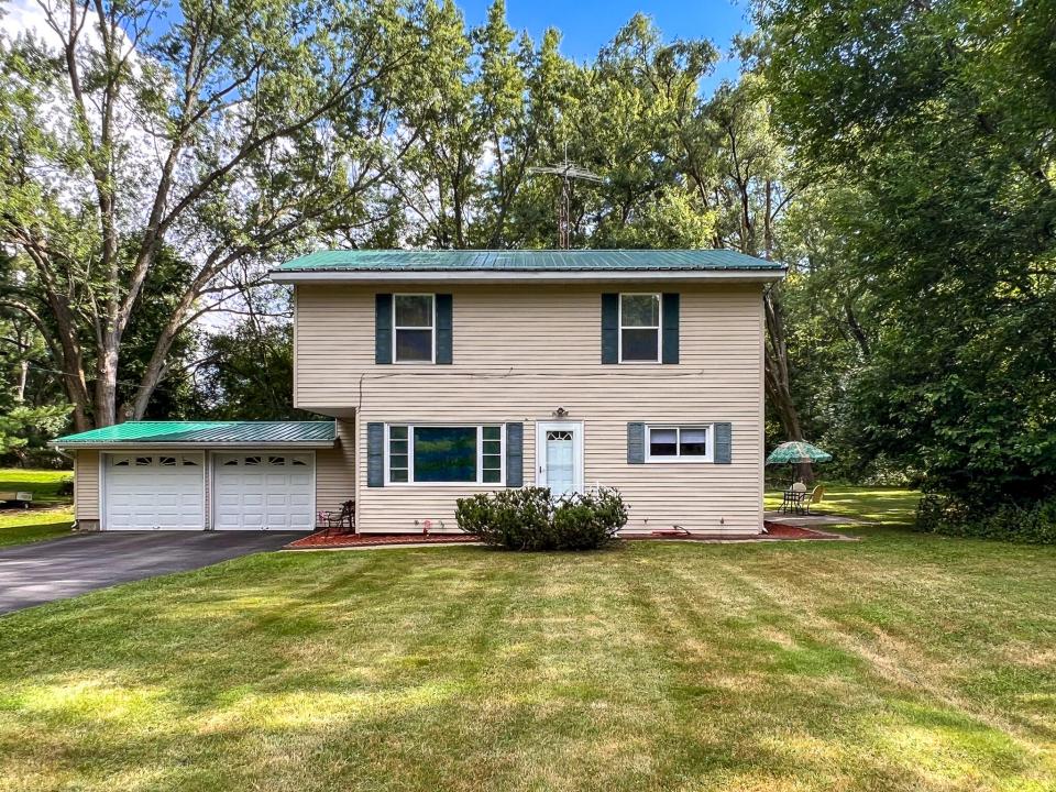 62 Madeline Street, Niles, Michigan 49120