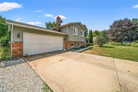 5742 Abiding Way, Madison, Ohio 44057