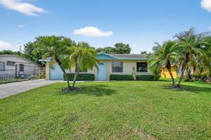 1286 W Frangipani Circle, Lake Worth, Florida 33462, USA