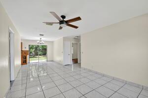 1286 W Frangipani Circle, Lake Worth, Florida 33462, Estados Unidos
