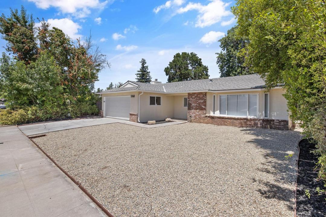 5168 W Austin Way, Fresno, カリフォルニア 93722, アメリカ合衆国