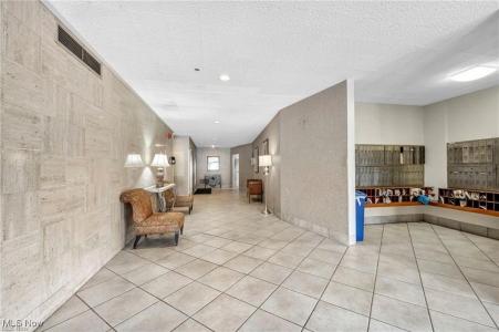 12520 Edgewater Drive #801, Lakewood, オハイオ 44107, アメリカ合衆国