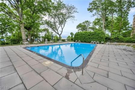 12520 Edgewater Drive #801, Lakewood, オハイオ 44107, アメリカ合衆国