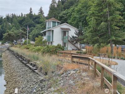 42 F Saratoga Dr, Hat Island, Washington 98206, USA
