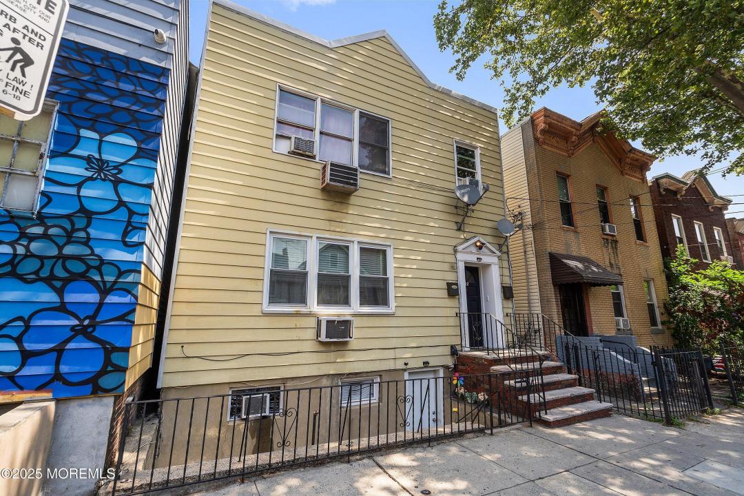 92 Hutton Street, Jersey City, 新泽西州 07307, 美国