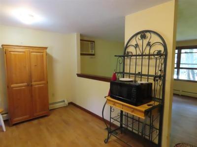 153 Mountain Road, Epsm, Novo Hampshire 03234, Estados Unidos