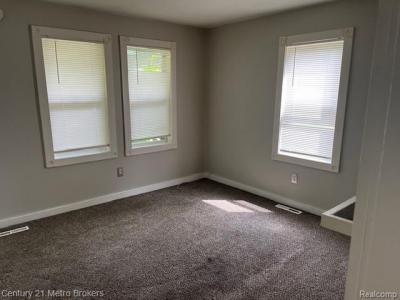 1410 Norton Street, Burton, Michigan 48529, USA