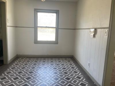 417 W Cherry Ave, Enid, Oklahoma 73703