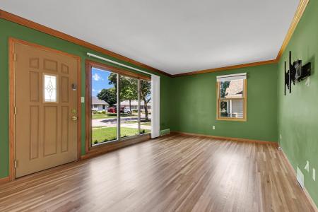 3317 E Denton Ave, Saint Francis, Wisconsin 53235, USA