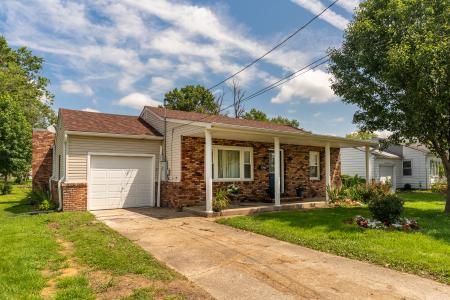 1704 W Copeland, Marion, Illinois 62959, USA