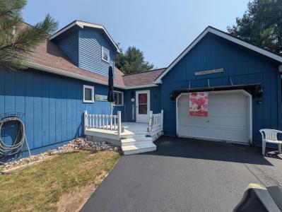113 Whispering Pines Court, Roscommon, Michigan 48653, USA