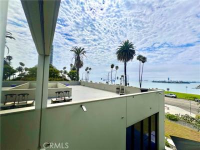 2767 E. Ocean Boulevard, Long Beach, California 90803, USA