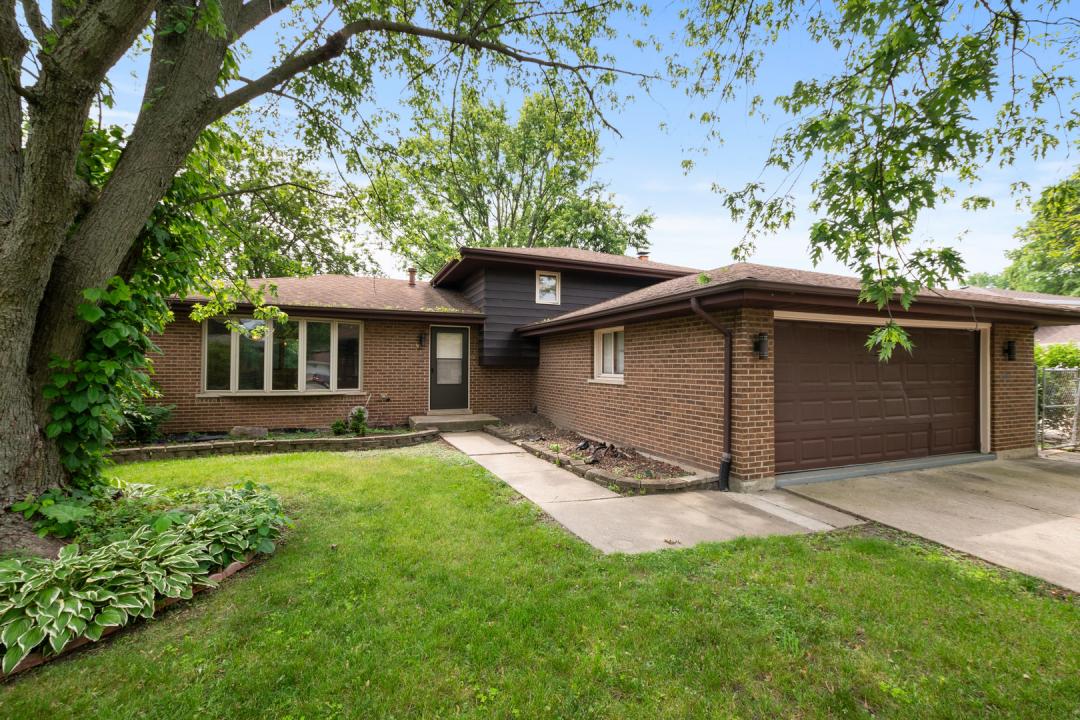 9 Lakewood Court, Park Forest, Illinois 60466, Stati Uniti
