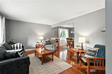 722 SE Richland Court, Ankeny, 愛荷華州 50021, 美國
