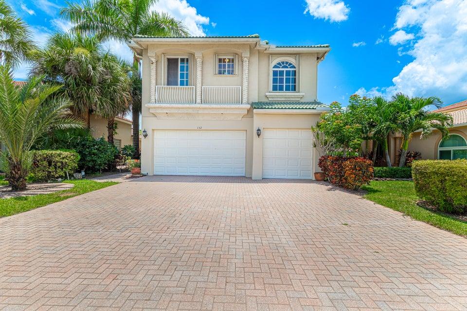 132 Catania Way, Royal Palm Beach, フロリダ 33411, アメリカ合衆国