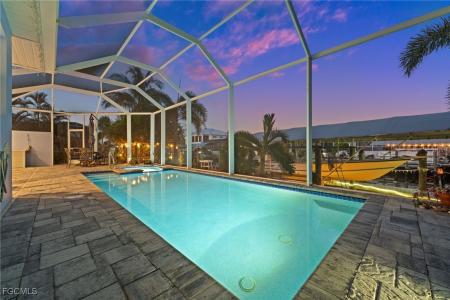 2396 Sycamore Street, St James City, Florida 33956, Stati Uniti