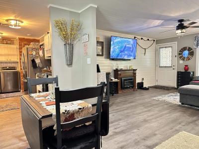 28 Nameoki Drive, Cherokee Village, アーカンソー 72529, アメリカ合衆国