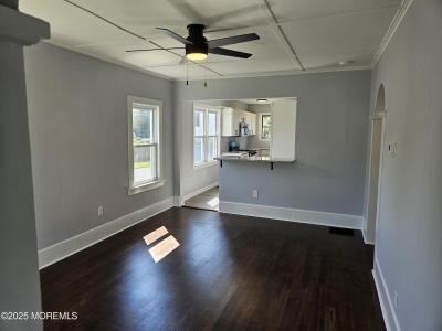 251 Main Street, Port Monmouth, New Jersey 07758, États-Unis