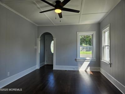 251 Main Street, Port Monmouth, New Jersey 07758, États-Unis