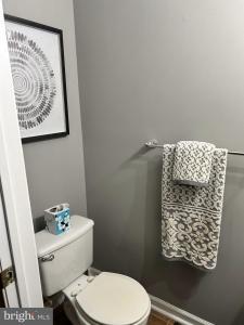 1040 HILLSBORO COURT, SEWELL, New Jersey 08080, États-Unis