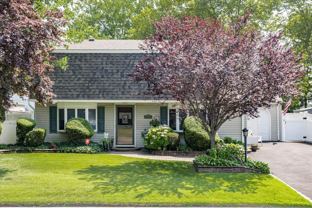 685 Gardiners Avenue, Levittown, New York 11756, États-Unis