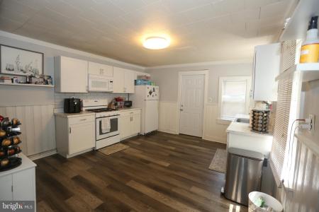 116 ELLIS STREET, GLASSBORO, NJ 08028, USA