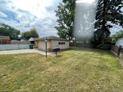 29699 Brown Court, Garden City, ميشيغان 48135, الولايات المتحدة